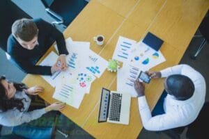 Write a Compelling Company Overview for Investors
