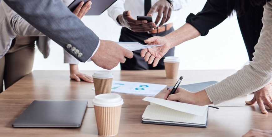 Write a Compelling Company Overview for Investors
